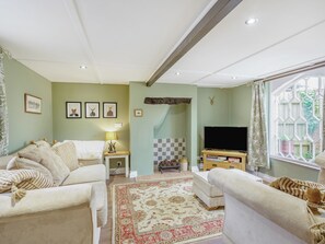 Living room | Duck Island Cottage, Ringwood