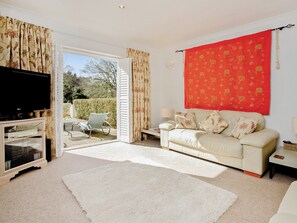 Living area | The Lawns, Modbury