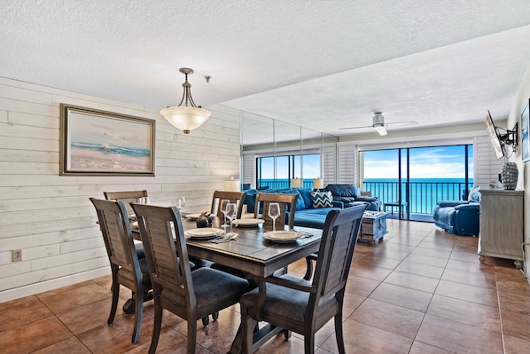 Dining room with a gulf view