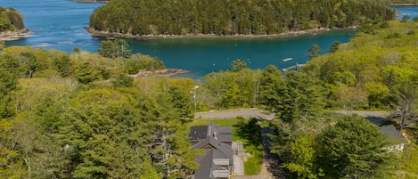 House across the street from the Damariscotta River, in Boothbay, ME