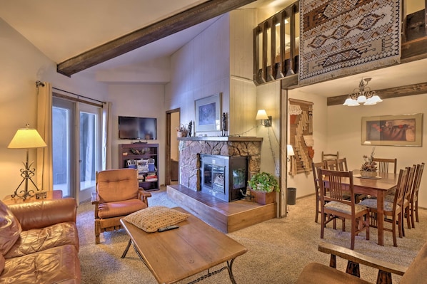 Flooring, Living Room, Room, Indoors, Chair