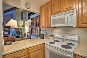 Indoors, Room, Oven, Kitchen, Furniture