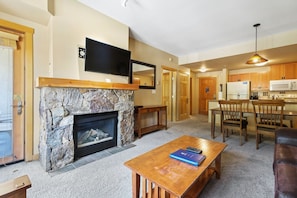 Flooring, Furniture, Living Room, Indoors, Room