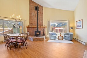 Floor, Flooring, Furniture, Indoors, Living Room