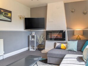 Living room | Huddersfield House, Huddersfield