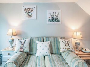 Living room | Comfy Kozy Cottage, Louth