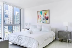 Master bedroom, KIng size bed