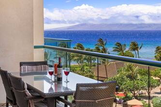 Maui Resort Rentals: Honua Kai Hokulani 613 - Premier 6th Floor Interior Courtyard 1BR w/ Stunning Ocean Views!