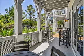Welcome to 'Summer Breeze' in Rosemary Beach!