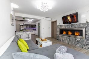 Living room with a fire place