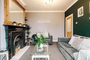 Spacious living area to entertain your family or friends.  