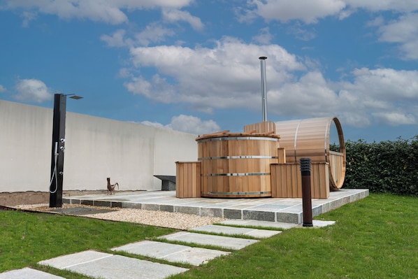 Nordic Bath, Sauna, etc.