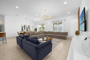 6052BroadOakDrive(3)