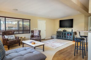 Main House Living Room w/ Large Smart TV