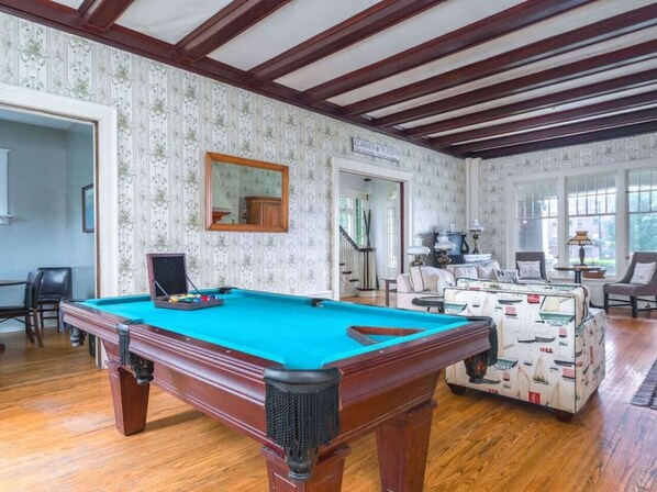 Game room