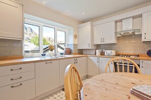 Green Croft kitchen