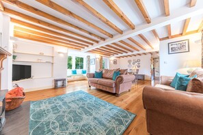 Smithy Cottage sitting room