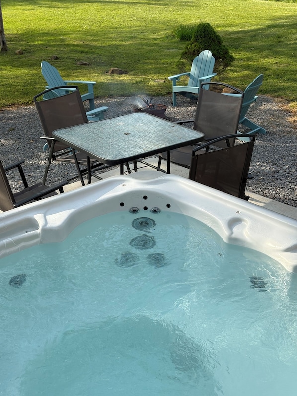 Bain à remous extérieur