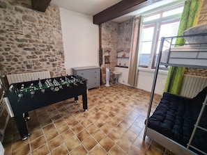 Spielezimmer
