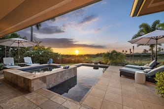Waiulaula Villa 322-Beautiful 3bd home w/Private Pool/Hot Tub, sleeps 7!