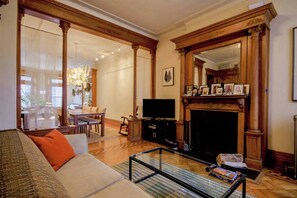 Fireplace/TV Room