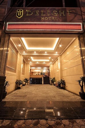 Front of property - evening/night