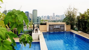 Rooftop pool