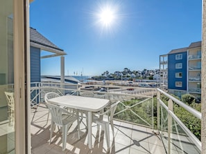 Beach/ocean view