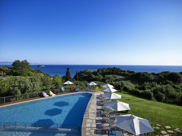 Sun deck