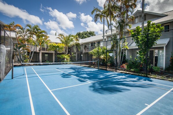 Tennis court