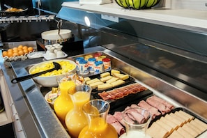 Breakfast buffet