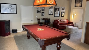 Spielezimmer