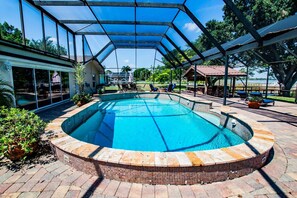 Large pool & outdoor living area!