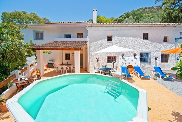 Welcome in La Zorzalera. Where holiday dreams come true.