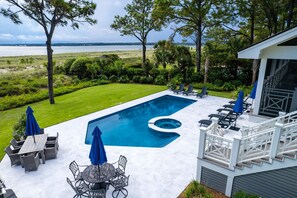 5 Brown Pelican - Oceanfront Home, Pool Area