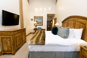Furniture, Bedroom, Room, Indoors, Screen