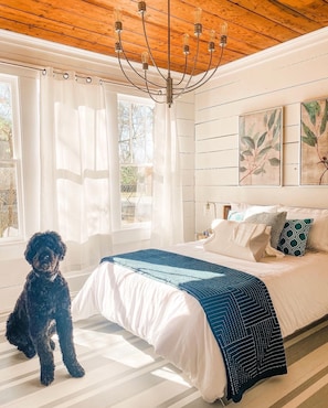 Full size bed