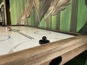 Air Hockey