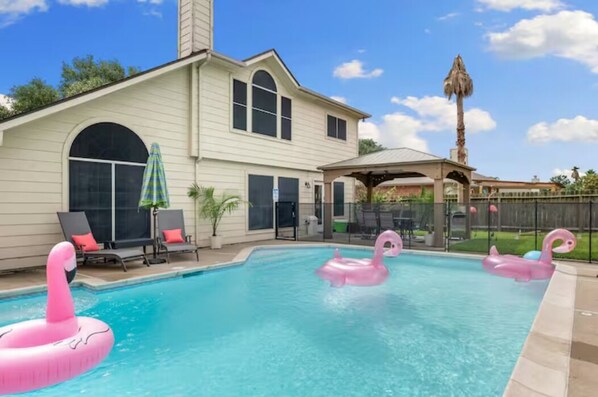 Relax in style at our Flamingo Retreat, where you can lounge poolside