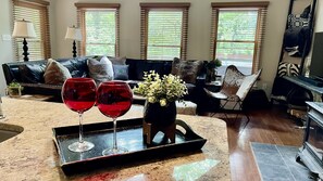 living room from kitchen isalnd