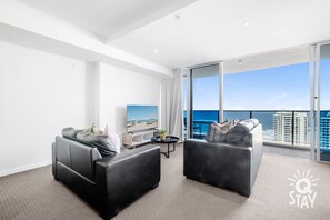 Modern furnishings and ocean views ⚜️