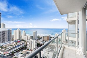 Relish into the panoramic ocean views from your balcony 🏝