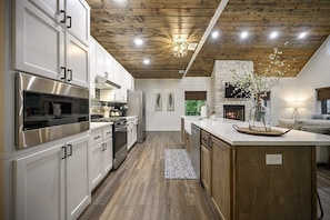 BlueTranquility-kitchen2-1