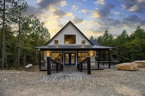 Blue-Tranquility-Exterior3