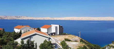 Sea view from the balcony.
Meerblick vom Balkon.