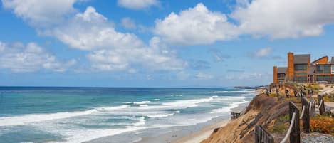 Steps to the beach: We are 3 minute walk to the ocean