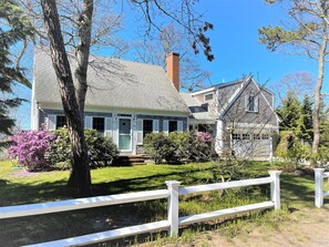 Beautiful bayside home