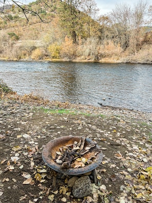 Riverfront fire pit