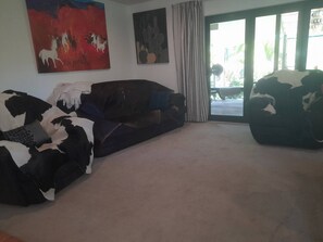 Bifold doors onto the deck, 5000m2 property, swamp, dogs, Fenced & Gated Duplex