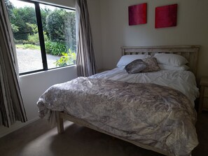 Queen Latex spring matress
